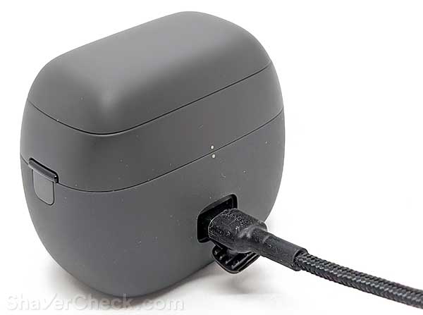 Charging the ES-PV3A Palm via USB-C.